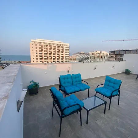 Petrov Penthouse * Năvodari