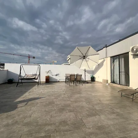 Petrov Penthouse * Năvodari