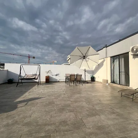 Petrov Penthouse Apartamento Năvodari