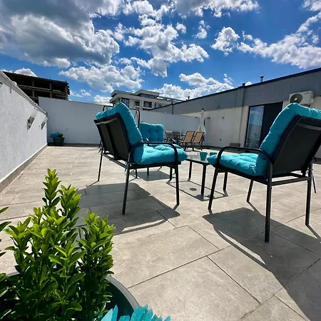 Apartment Petrov Penthouse Navodari