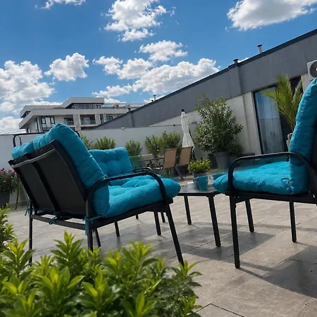 Petrov Penthouse Daire Navodari